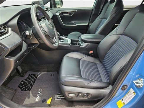 Used 2023 Toyota RAV4 XSE image 17