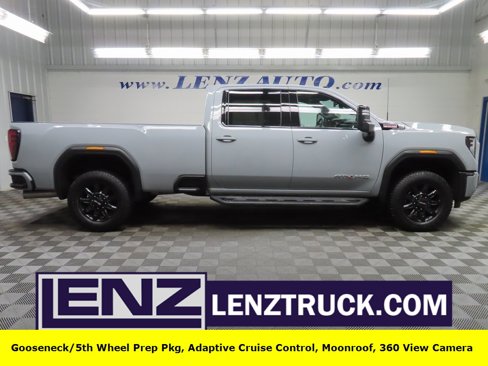 Used 2025 GMC Sierra 2500 AT4 image 1
