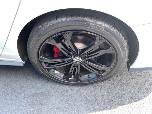 Used 2022 Volkswagen Jetta GLI Autobahn image 39