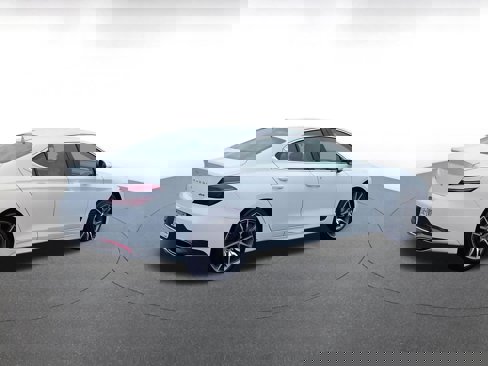 Used 2024 Genesis G70 2.5T image 14