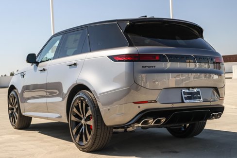 New 2025 Land Rover Range Rover Sport Dynamic SE image 6