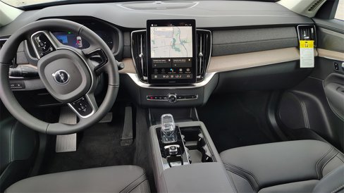 New 2026 Volvo XC90 T8 Plus image 8