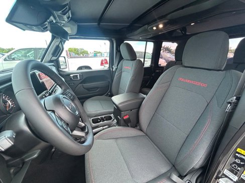 New 2025 Jeep Wrangler Unlimited Rubicon image 30