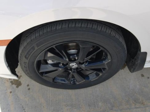 Used 2024 Honda Odyssey Sport image 11
