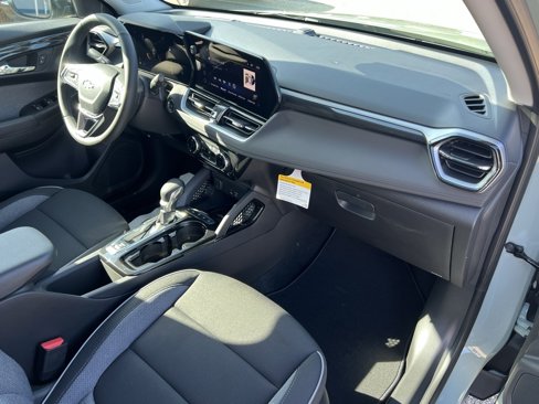 New 2026 Chevrolet TrailBlazer LT image 9