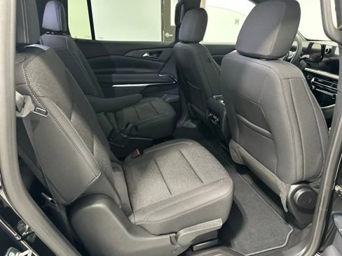 New 2026 Chevrolet Traverse LT w/ Driver Confidence Package image 11
