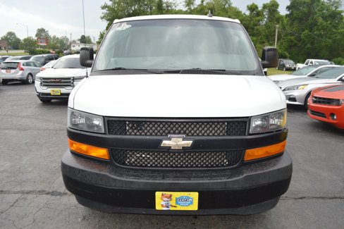 Used 2021 Chevrolet Express 2500 w/ Driver Convenience Package image 11