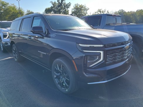 New 2026 Chevrolet Suburban High Country image 3