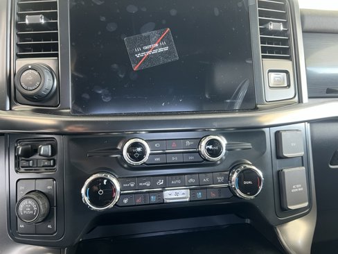 New 2025 Ford F150 Lariat w/ Equipment Group 501A Mid image 12