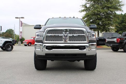 Used 2014 RAM 2500 Laramie w/ Convenience Group image 2