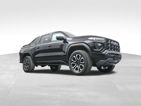 New 2025 GMC Canyon AT4 w/ Nightfall Edition image 38