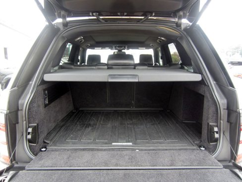 Used 2016 Land Rover Range Rover HSE image 21