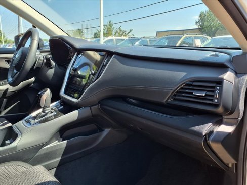 Certified 2025 Subaru Outback Premium image 18