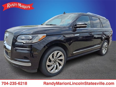 Certified 2024 Lincoln Navigator Premiere image 1
