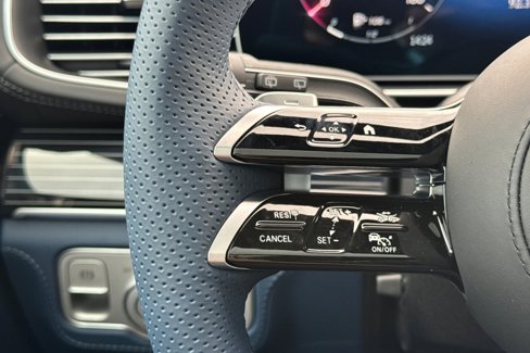 New 2026 Mercedes-Benz GLS 580 4MATIC image 31