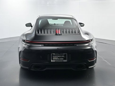 Certified 2025 Porsche 911 Carrera w/ Premium Package image 13