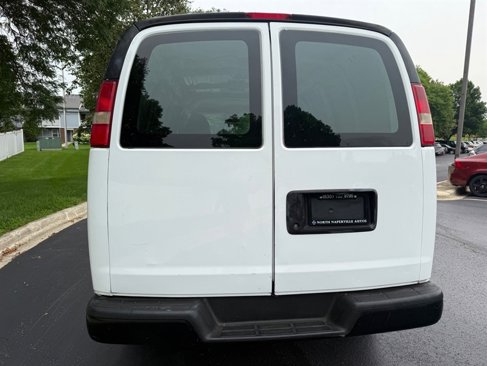 Used 2015 Chevrolet Express 2500 image 12