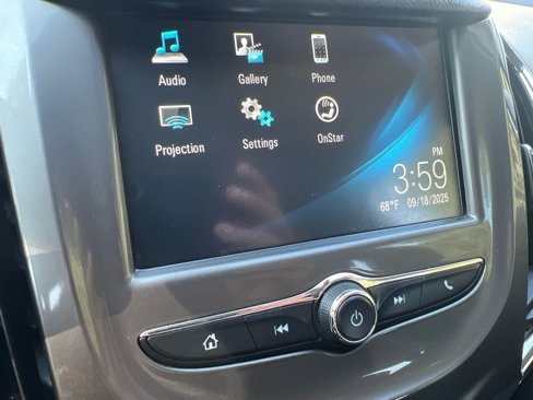 Used 2018 Chevrolet Cruze LT w/ Convenience Package image 17