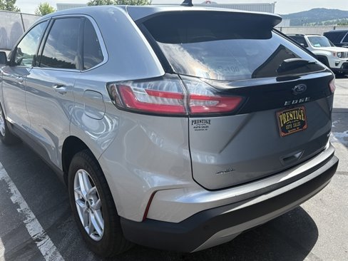 Used 2024 Ford Edge SEL image 12