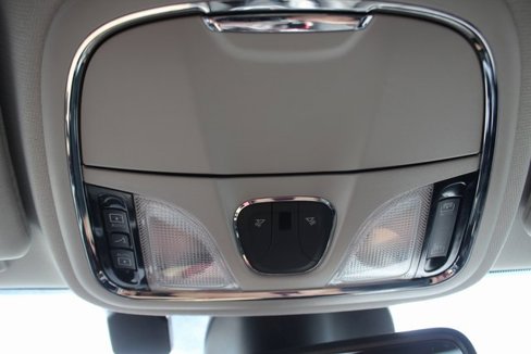 Used 2021 Jeep Cherokee Limited image 10