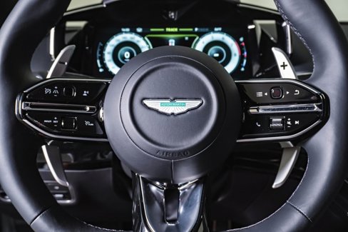 New 2025 Aston Martin V8 Vantage Coupe image 24