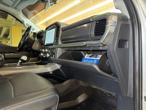 Used 2022 Ford F150 Lariat image 28