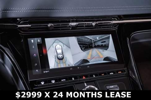 Used 2025 Aston Martin DB12 Convertible image 30