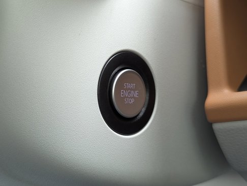 New 2025 Volkswagen ID. Buzz Pro S Plus image 15