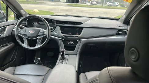 Used 2022 Cadillac XT5 Premium Luxury image 16