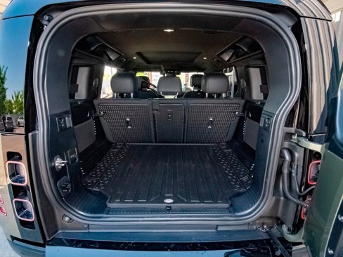 New 2025 Land Rover Defender 110 X image 52