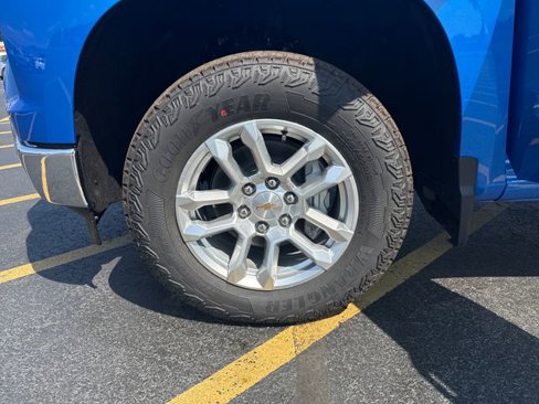 New 2026 Chevrolet Silverado 1500 LT image 25