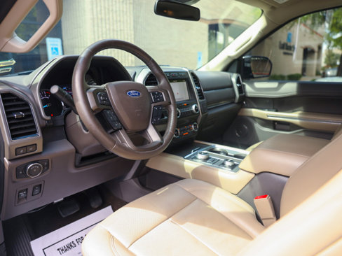 Used 2019 Ford Expedition Max XLT w/ Equipment Group 202A image 6