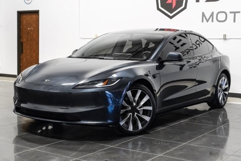 Used 2025 Tesla Model 3 Long Range image 8