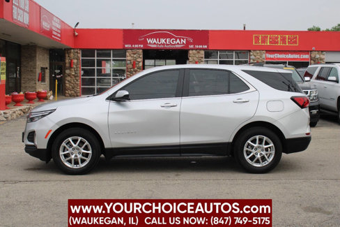 Used 2022 Chevrolet Equinox LT w/ Driver Convenience Package image 2