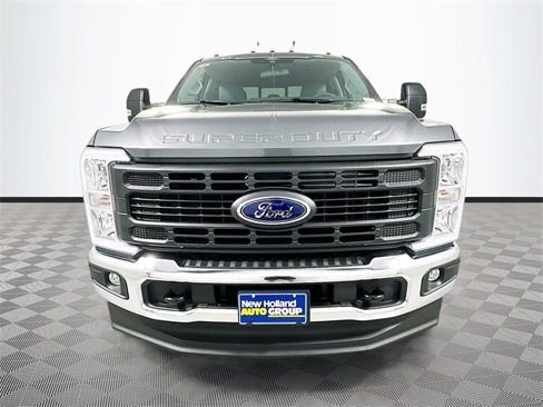 New 2026 Ford F350 XL image 2