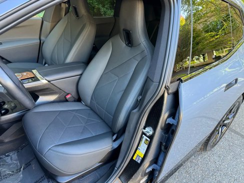 Used 2023 BMW iX M60 w/ Executive Package image 22
