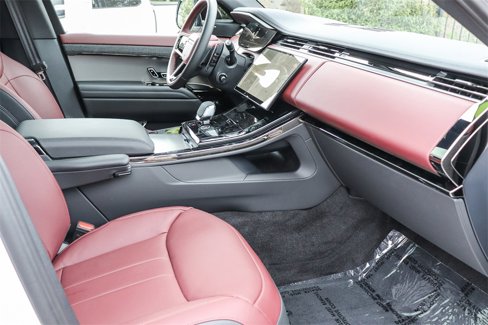 Used 2025 Land Rover Range Rover Sport Dynamic SE image 19