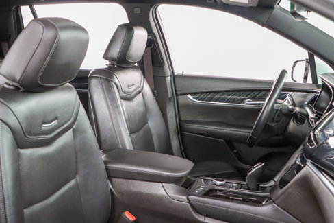 Used 2023 Cadillac XT6 Premium Luxury image 29