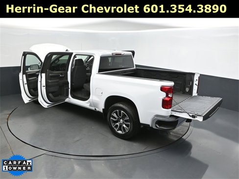 Used 2024 Chevrolet Silverado 1500 LT w/ Protection Package image 2