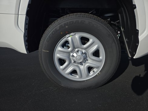 New 2026 Toyota Tundra SR image 8