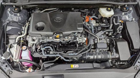 Used 2025 Toyota Camry SE image 30