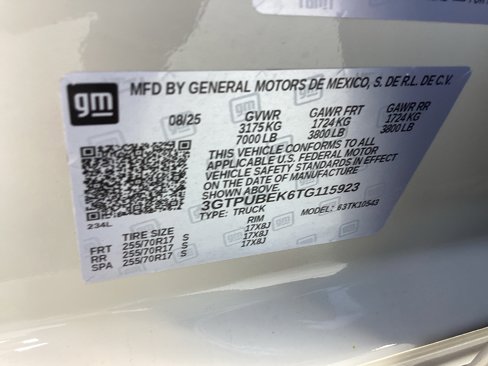 New 2026 GMC Sierra 1500 SLE w/ Preferred Package image 37