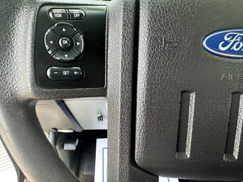 Used 2016 Ford F250 XLT w/ XLT Value Package image 13