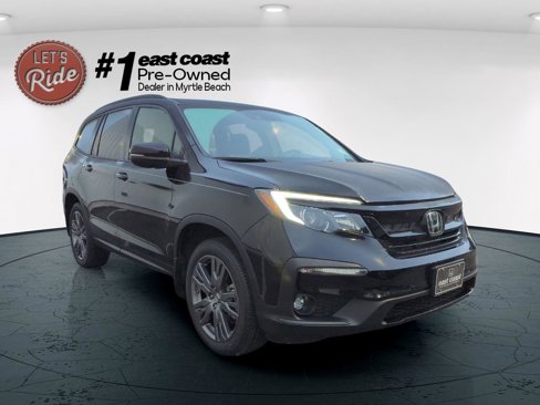 Certified 2022 Honda Pilot Sport image 3