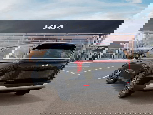 New 2026 Kia Carnival EX image 4