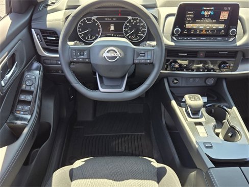 New 2026 Nissan Rogue SV image 10