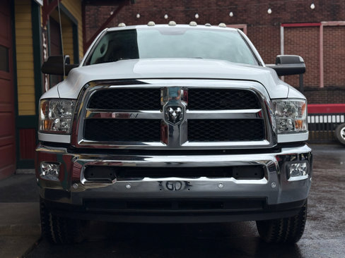 Used 2018 RAM 3500 SLT image 12
