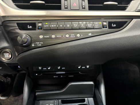 Used 2019 Lexus ES 350 F Sport image 7