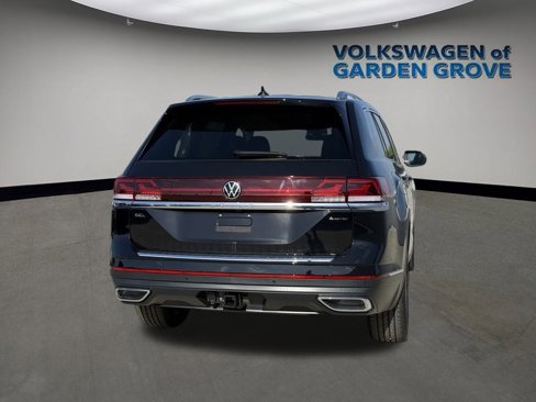 New 2025 Volkswagen Atlas SEL image 10