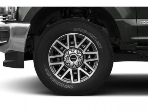 Used 2019 Ford F250 Lariat w/ Chrome Package image 14